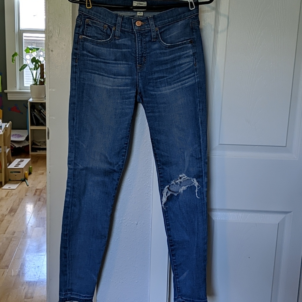 COPY - J.Crew 8" Toothpick Jeans size 26